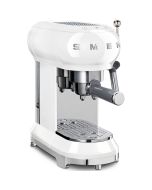 Cafetera SMEG ECF01 . Color Blanco